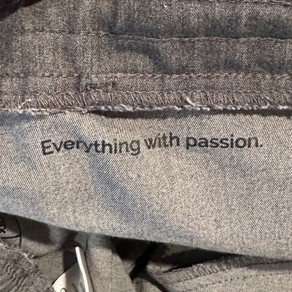 FIGS High Waisted Yola Skinny Scrub Pants Women's XS/P Graphite Gray TW2000P - Picture 15 of 16